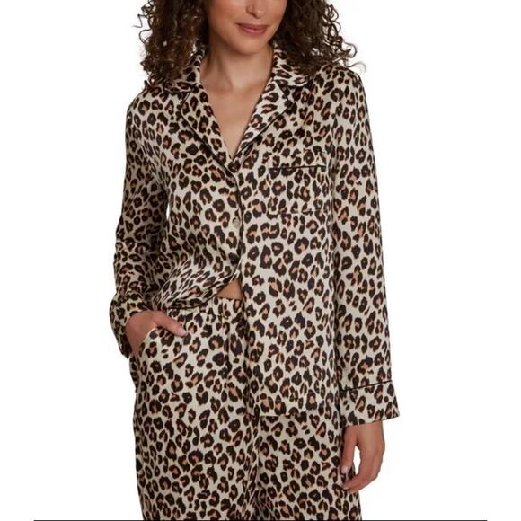Loft Pajamas Sleep Wear Leopard XL 16 Satin Notch Collar Button Classy Holiday - Picture 1 of 9